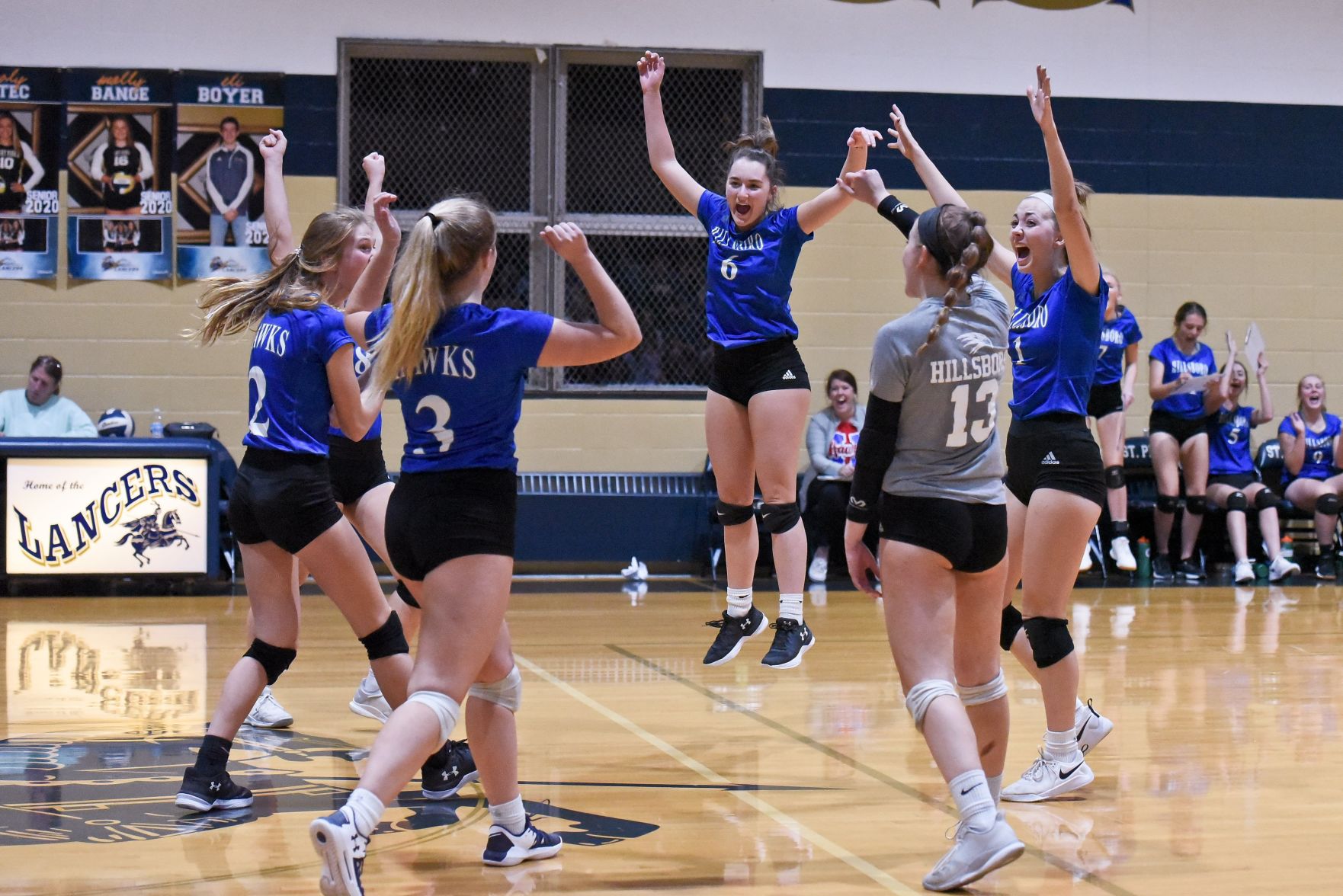 10/22/19 - Girls Volleyball - HIllsboro at St. Piux X